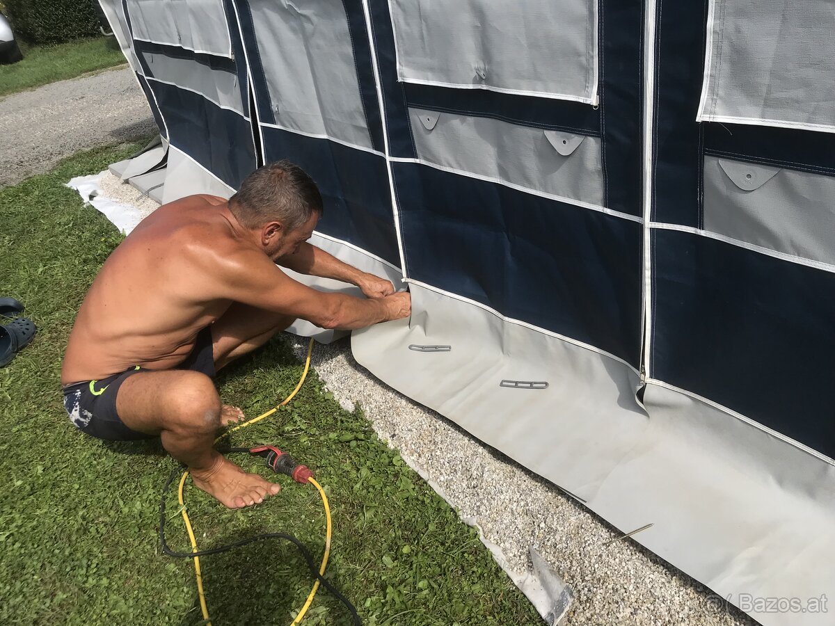 Wohnwagen mit Vorzelt und Fix Platz - 5