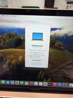 MacBook Air 13 2019 GOLD - 5