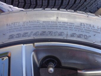 BYD Seal neuer originaler Winterradsatz 235/45R19 - 5