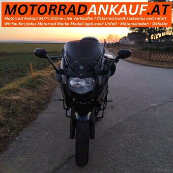 BMW F 800 GT 09/2013 - 5