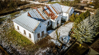 Wir bieten ein historisches Herrenhaus in Tornala zum Verkau - 5