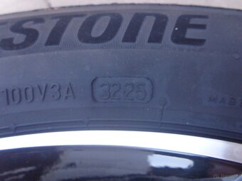 Lexus LBX nagelneue Winterradsatz 225/55R18 inkl. RDKS - 5