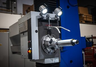 TOS WH 10 CNC - Bohrwerk / Tischbohrwer - 5