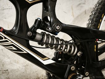 Santa Cruz v10.4 Carbon - 5