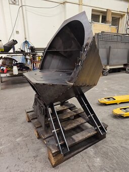 Ich verkaufe einen Gartengrill / Holzofen - 5