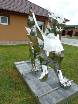 Lebensgroße Edelstahlskulptur - 5