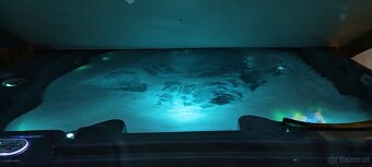 Whirlpool - 5