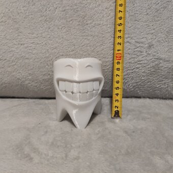 Zahnbürsten- und Hygiene-Ständer - 5