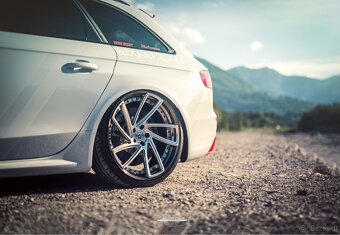 Audi RS4 - 5