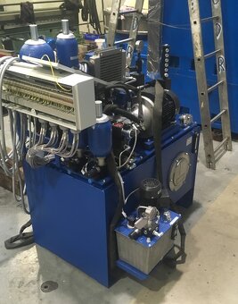 TOS Hulín SKIQ 20 CNC - Karusselldrehmaschine Einständer - 5