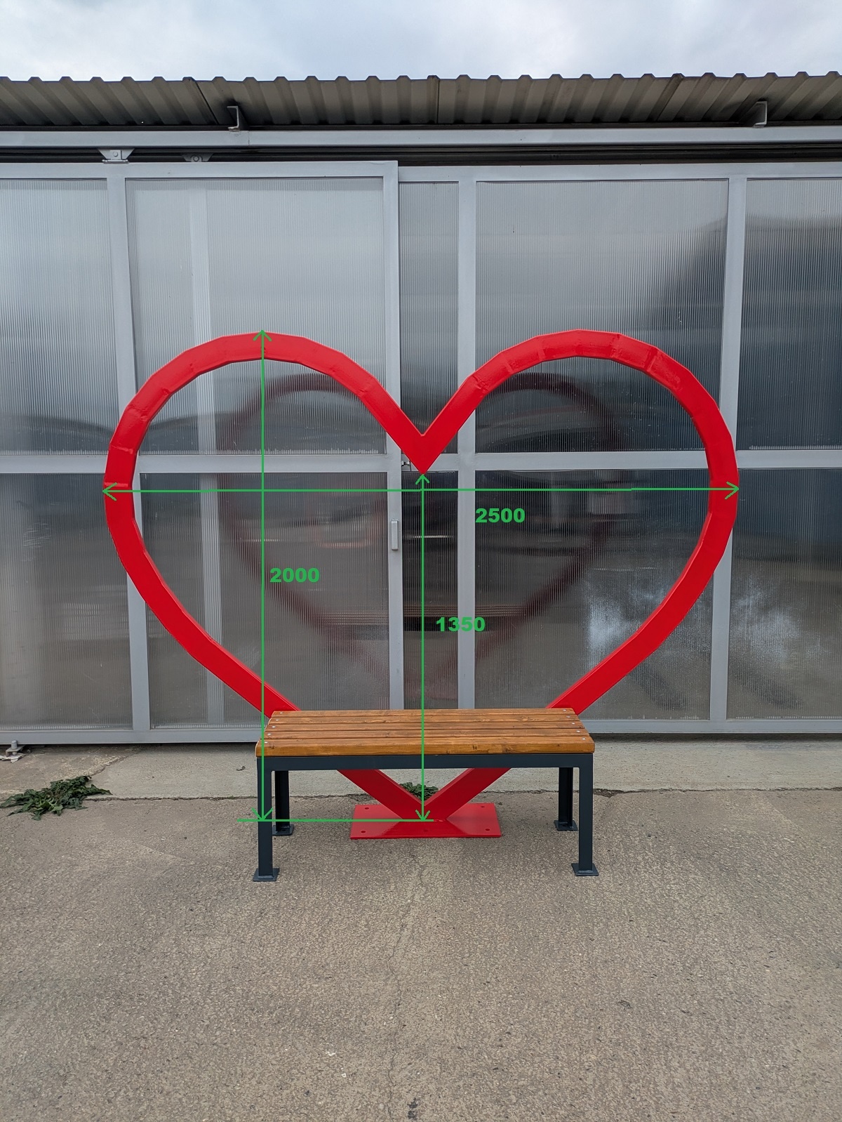 ❤️ Metallherz mit Sitzbank – Fotopoint / Dekoration – JKL - 6