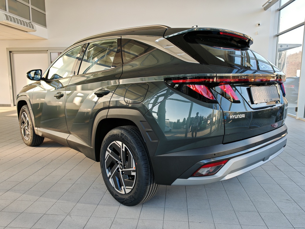 Hyundai Tucson FAMILY FL 1,6 T-GDi MHEV, LED 25.000€ netto - 6