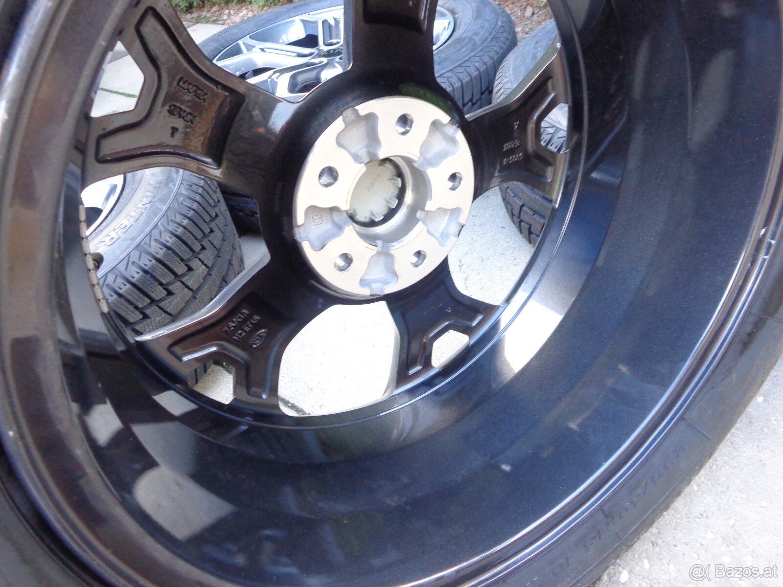 Kia Sorento / Hyundai Santa Fe neue winterradsatz 235/60R18 - 6