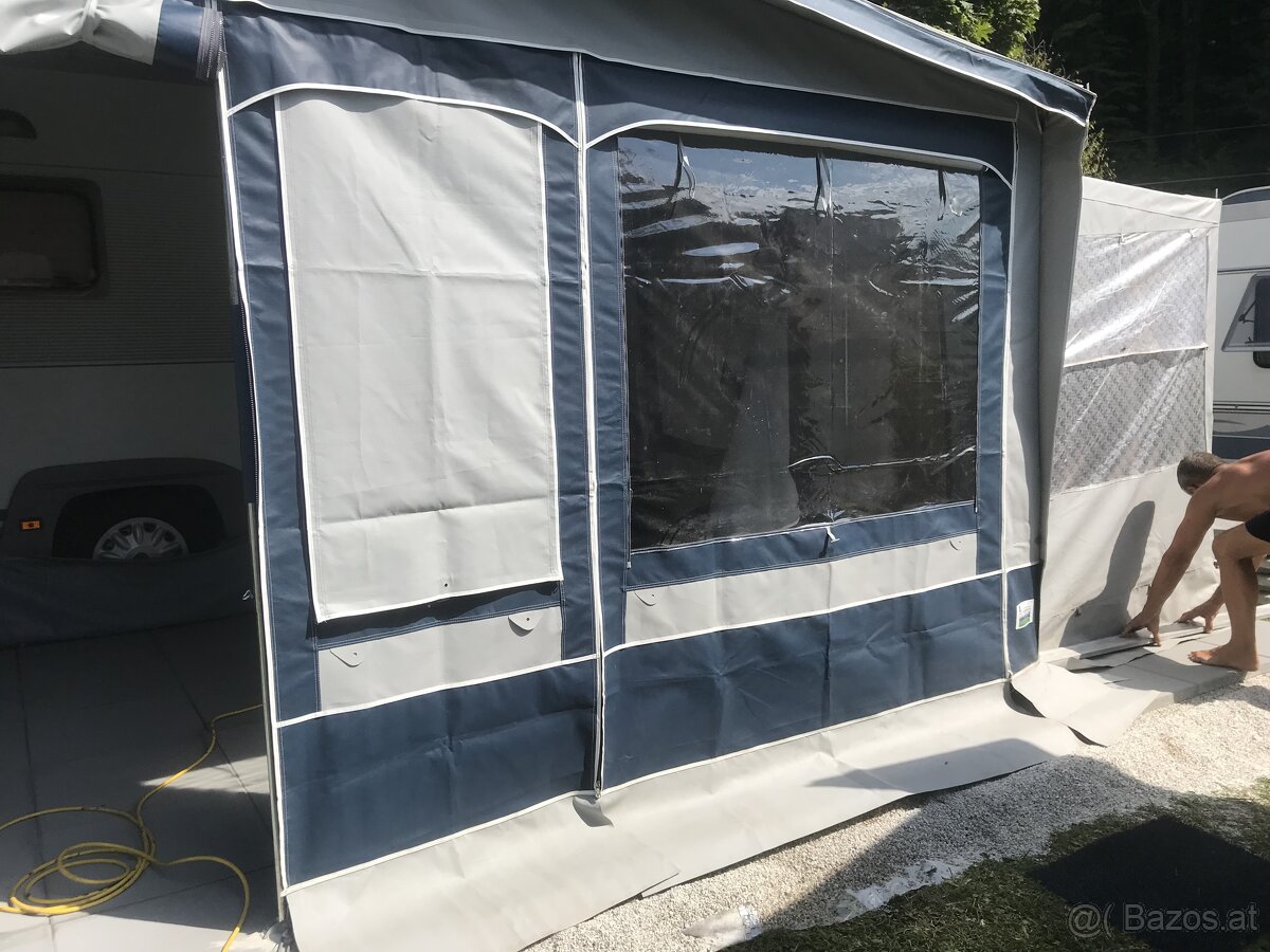 Wohnwagen mit Vorzelt und Fix Platz - 6