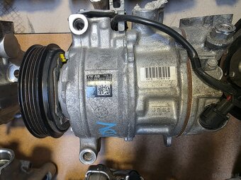 KLIMAKOMPRESSOR 3,0 TDI AUDI Q7 / Q8 - 6