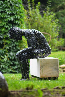 Sitzender Mann - 6