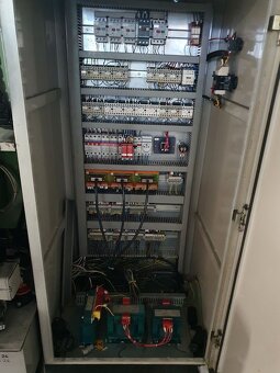 Intos FNG 40 CNC A - Werkzeugfräsmaschine - 6