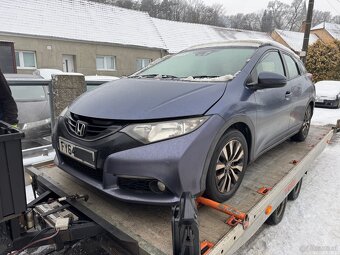 Honda Civic IX tourer - 6