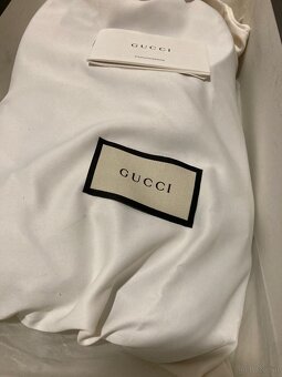 Gucci Soft Suede - 6
