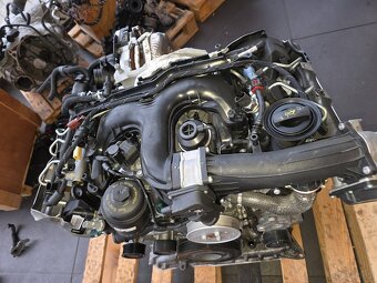 MOTOR CTBA 3,0 TDI AUDI A8 - 6