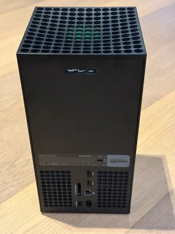 XBOX Series X 1TB - 6