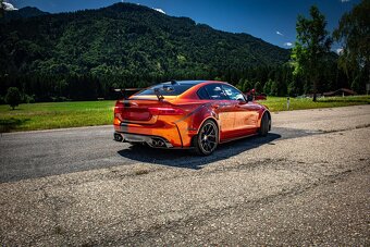 Jaguar XE Project 8 Track Pack - 6