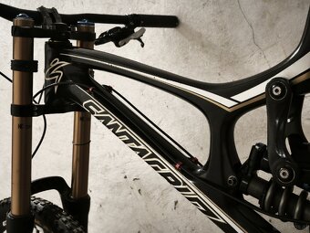 Santa Cruz v10.4 Carbon - 6