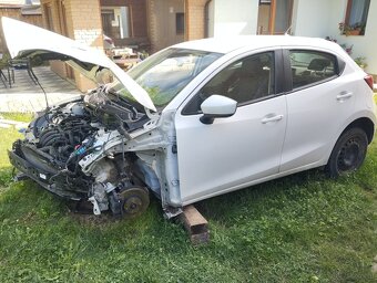 Mazda 2 für Ersatzteile - 6