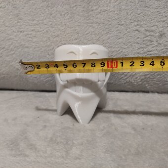 Zahnbürsten- und Hygiene-Ständer - 6