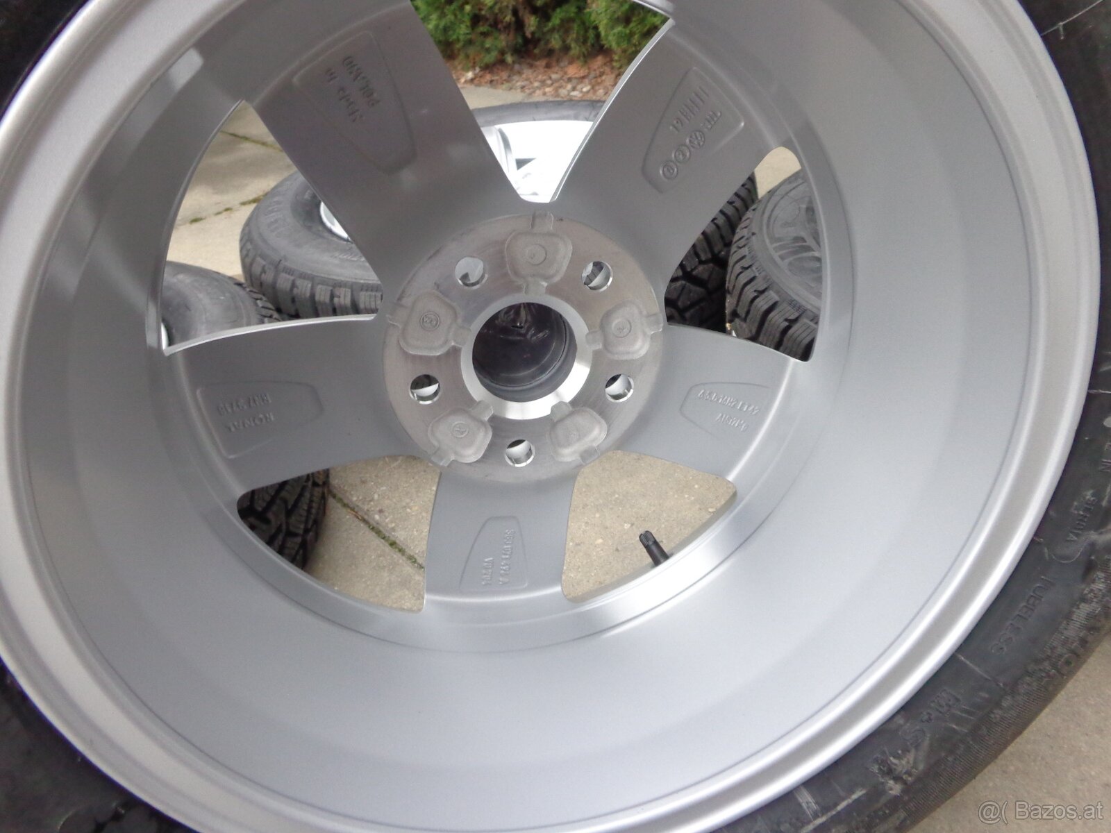 VW T-Roc / VW Passat Winterradsatz 215/60R16 - 7