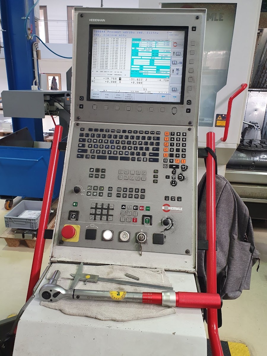 Hermle AG C 30 U Dynamic - Bearbeitungszentrum Vertikale - 7