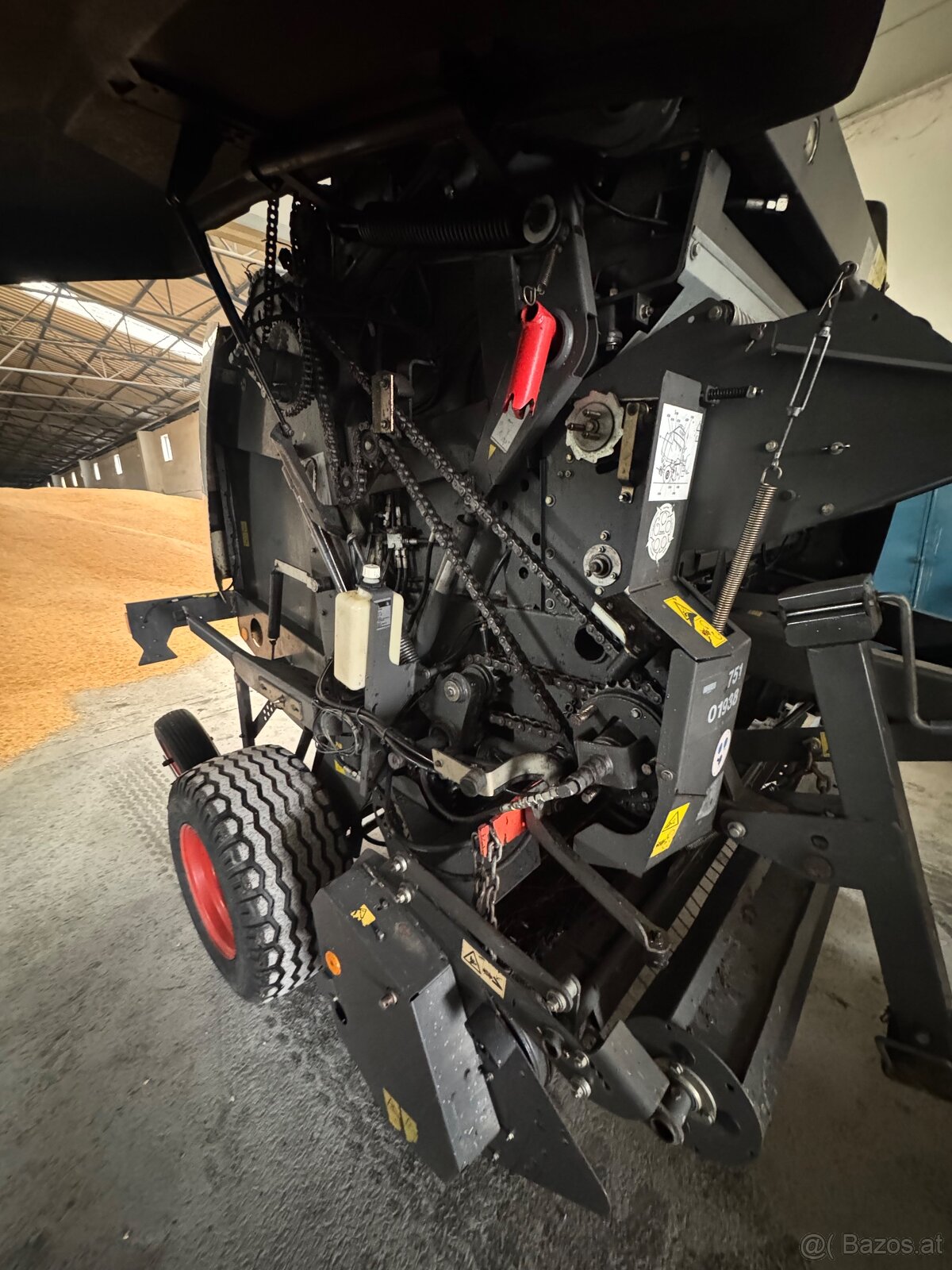 Claas variant 360 balíkovač lis na guľaté baliky - 7