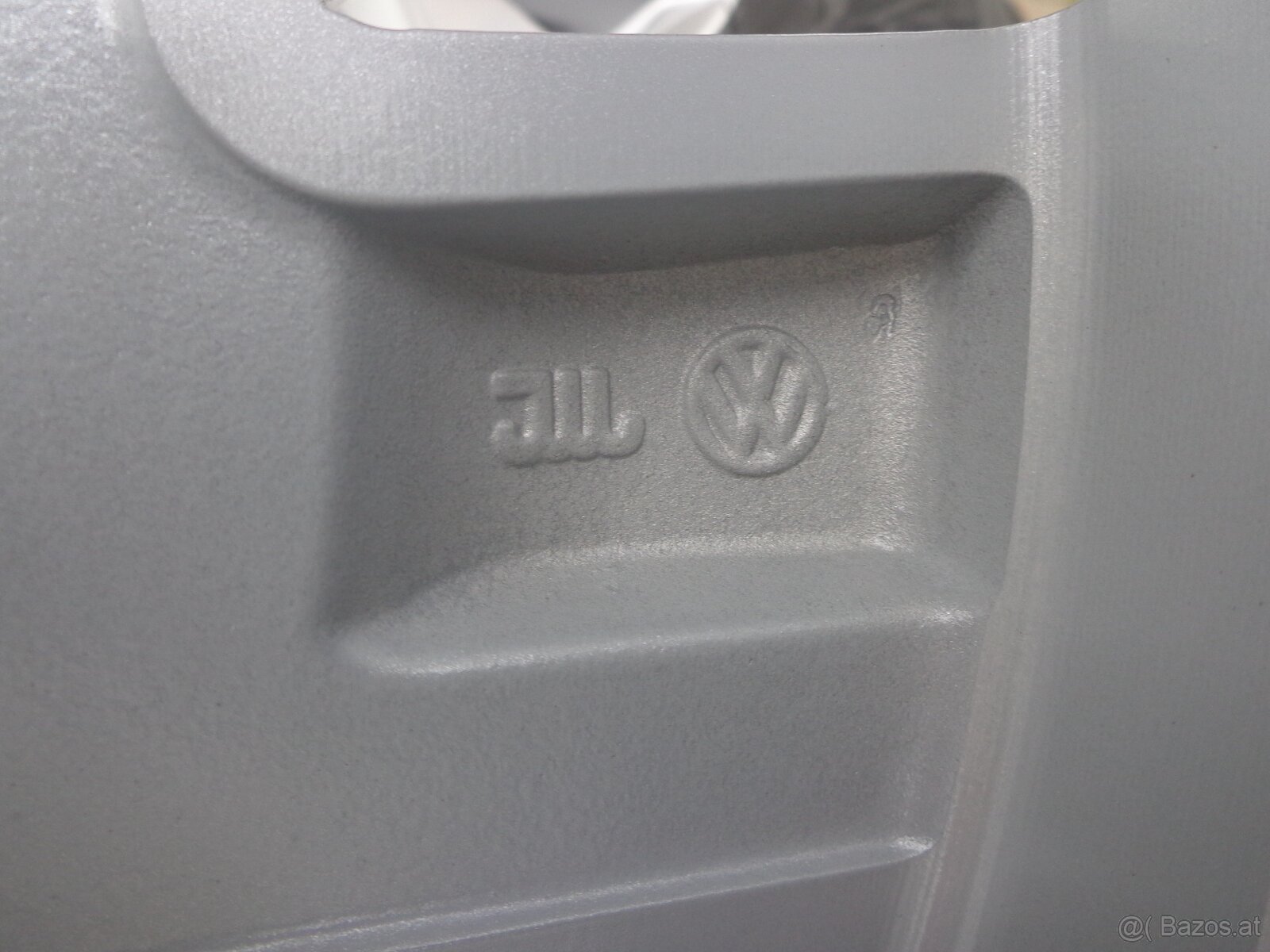 VW Tiguan neue Winterradsatz 235/55R18 - 7