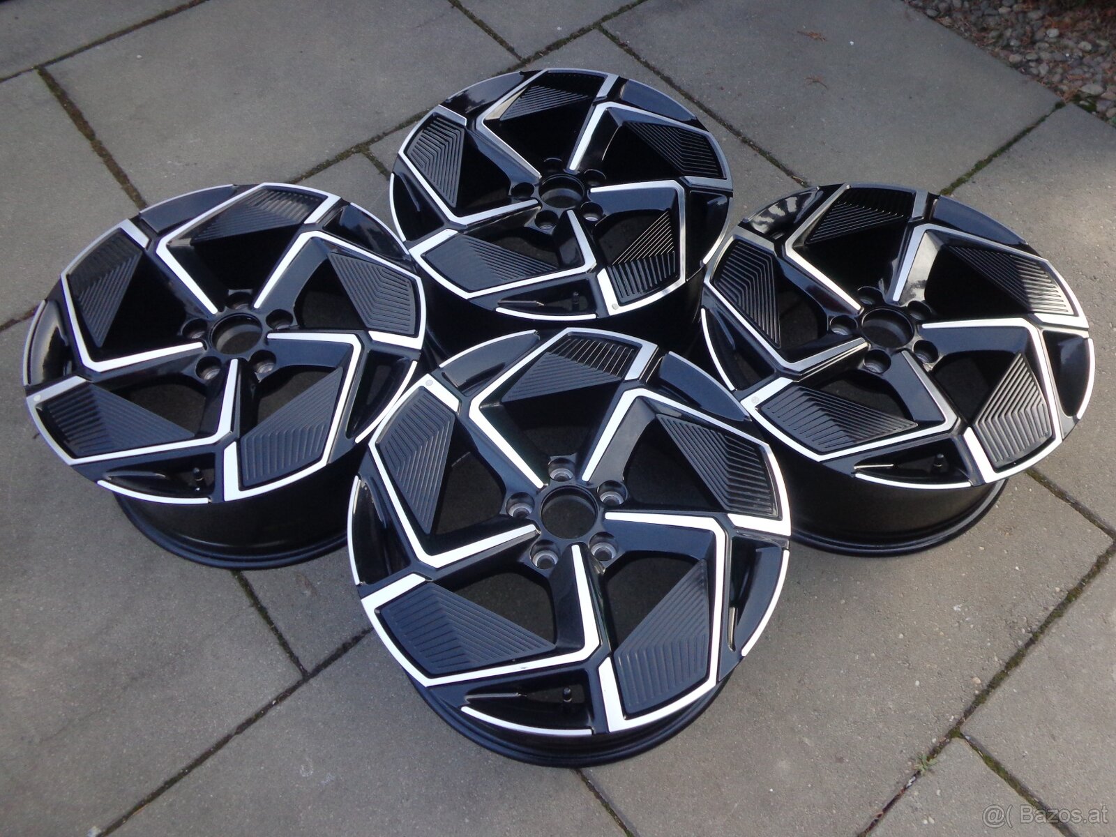 BYD Seal / Tesla Model S neue demo original alufelgensatz - 7