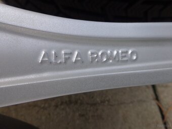 235/55R19 Alfa Romeo Stelvio neue Winterradsatz - 7