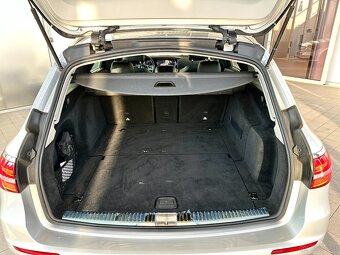 Mercedes-Benz E 400 d T-Modell Avantgarde 4MATIC - V6, 250 k - 7