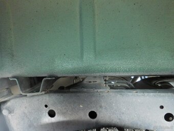 Nissan Navara 2,5 TDi 76kw original lack,ohne rost - 7