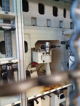 TAJMAC-ZPS MCV 2318 Bearbeitungszentrum / Vertikale - 7