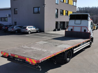 Spezialfahrzeug für Containertransporte IVECO 150E32 E6 - 7