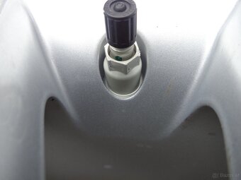 neuwertige winterradsatz für Toyota Corolla / Camry - 7