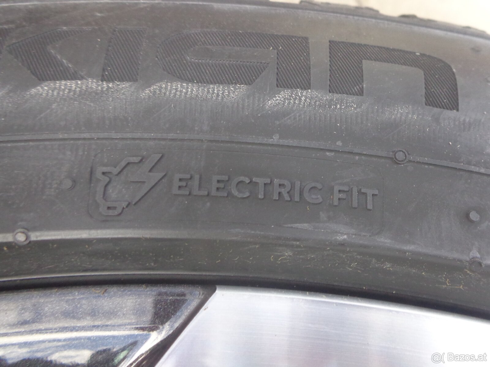 Skoda Elroq -- Skoda Enyaq neue Nokian Winterradsatz 20" - 8