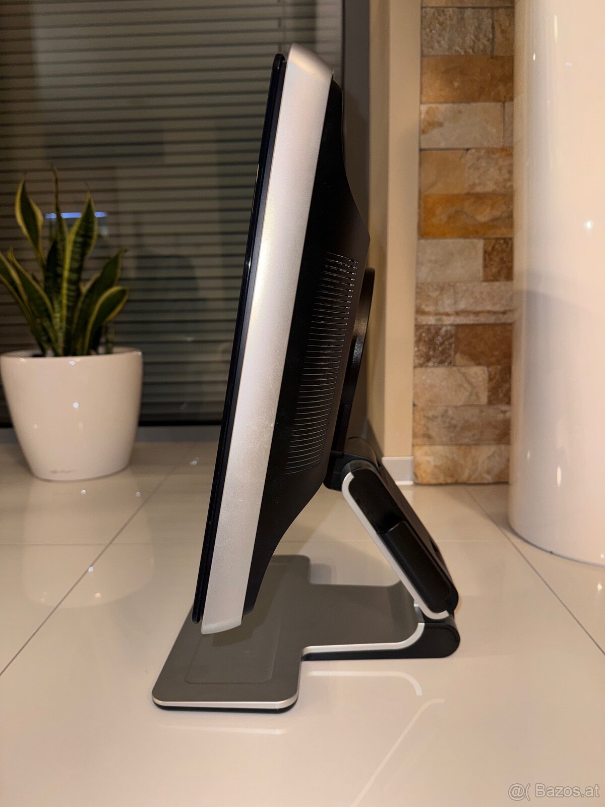 HP Computer - 8