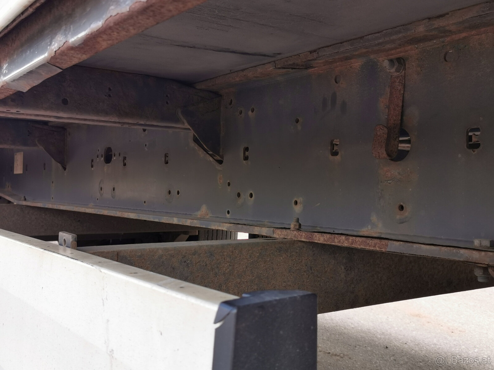 Pritschenauflieger mit Plane KRONE SD low deck - 8