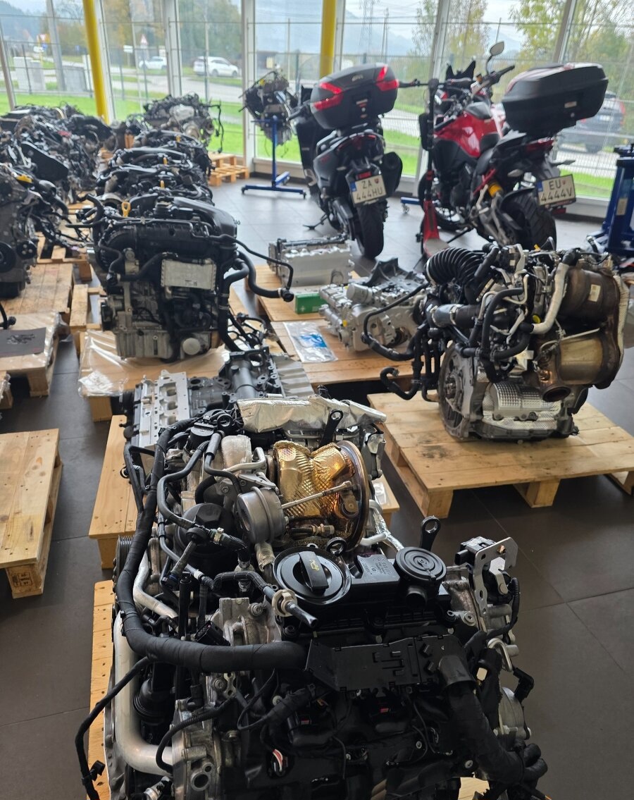 MOTOR CWG 3,0 TFSI / DLZ 3,0 TFSI AUDI - 8