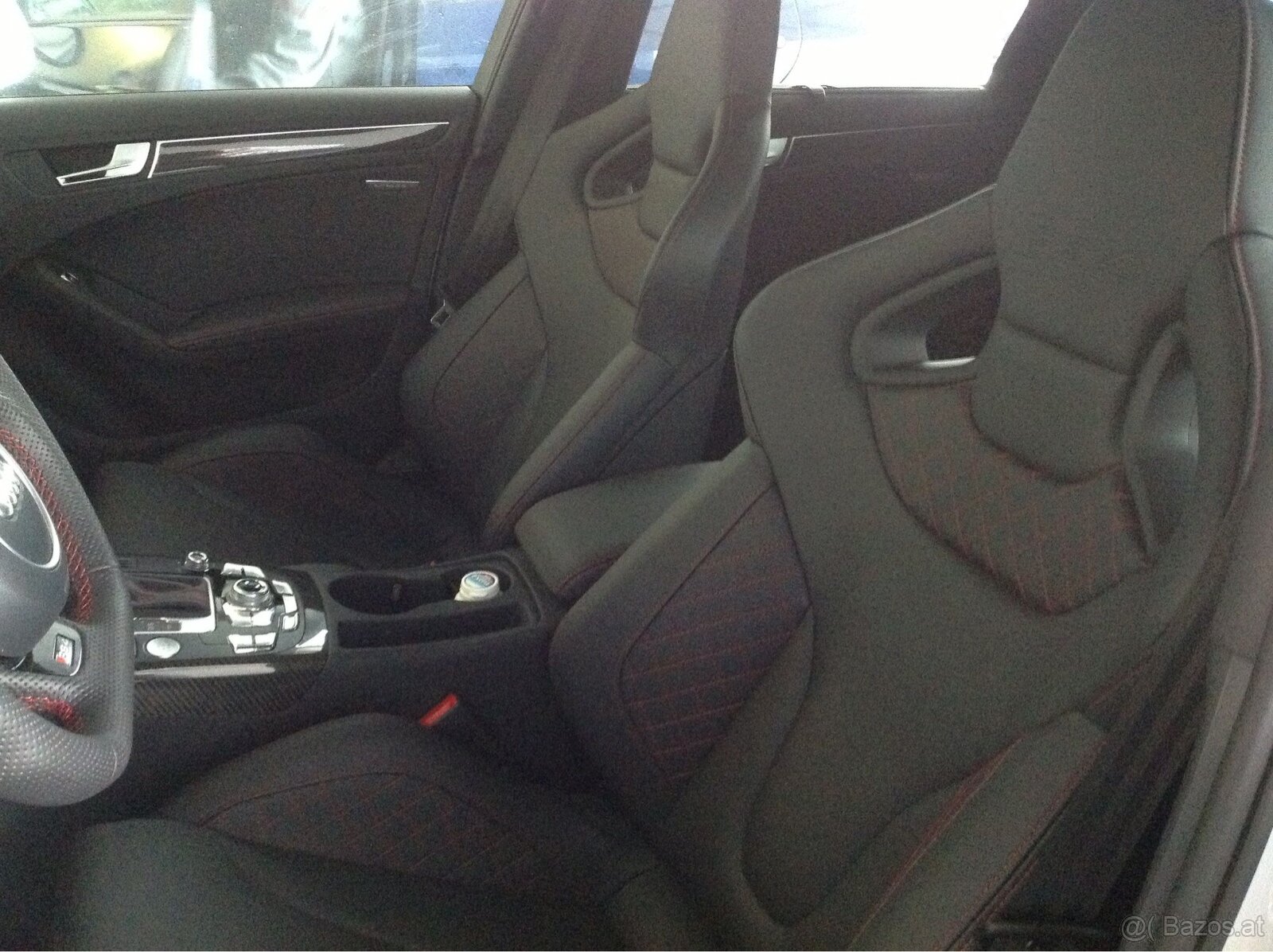 Audi RS4 - 8