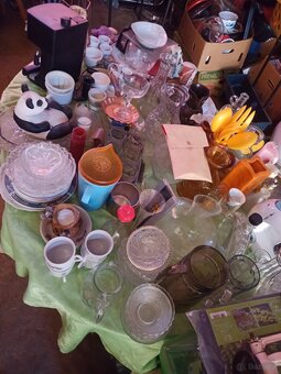 Flohmarkt 4.10.2026 - 8