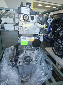 MOTOR CFCA 2,0 TDI - MULTIVAN 132 KW - CFC - 8