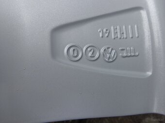 205/55R16 VW Passat Golf Caddy Touran neue Winterradsatz - 8