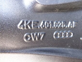 Audi Q8 E-Tron / E-tron neue original Winterradsatz - 8