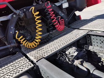 Sattelzugmaschine MERCEDES-BENZ ACTROS 1845 E6 LOW DECK - 8